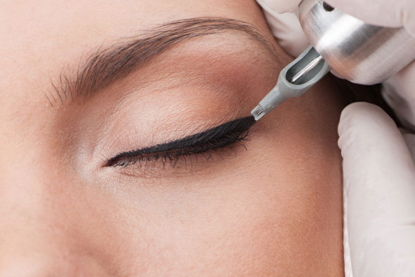 Cosmetic Design Academy Services Eyeliner